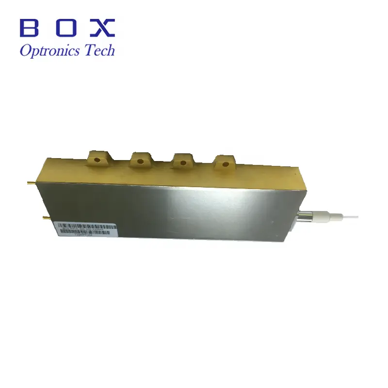 915NM 1000W со голема моќност со голема моќност Полупроводник споен со ласерски диоди за ласерско заварување